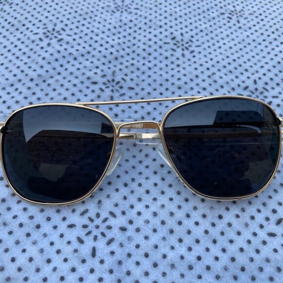 Capri Optics DC158 Unisex Adults Gold Pilot Sunglasses Frame 52[]20 140 - Picture 1 of 17